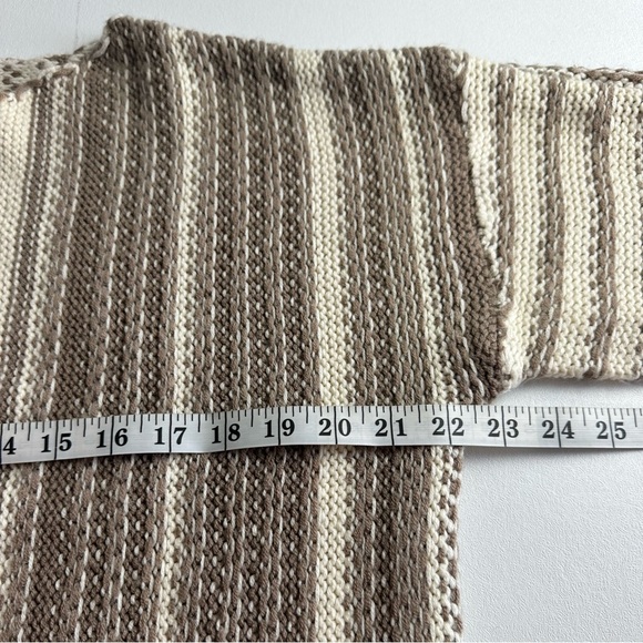 Bohme women’s size small oversize round neck, long sleeve knit sweater - Picture 9 of 13